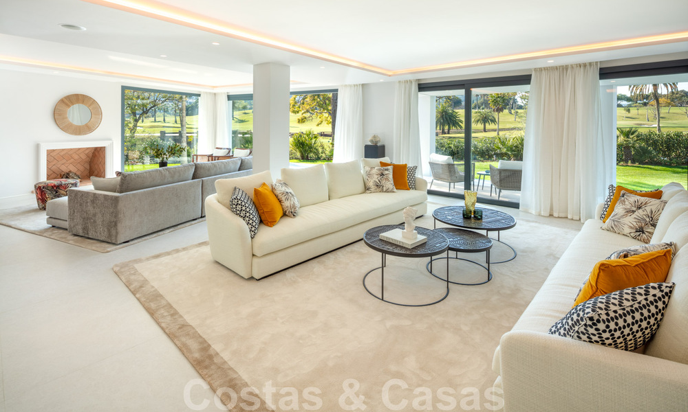 Villa en première ligne de golf élégamment rénovée au cœur de la Golf Valley à Nueva Andalucia, Marbella 30044