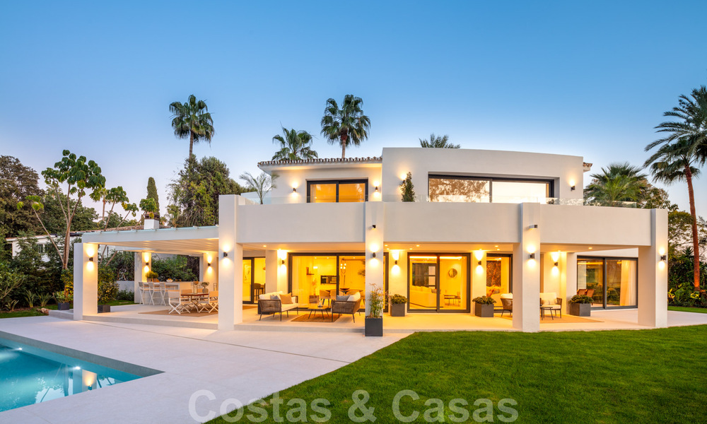 Villa en première ligne de golf élégamment rénovée au cœur de la Golf Valley à Nueva Andalucia, Marbella 30054