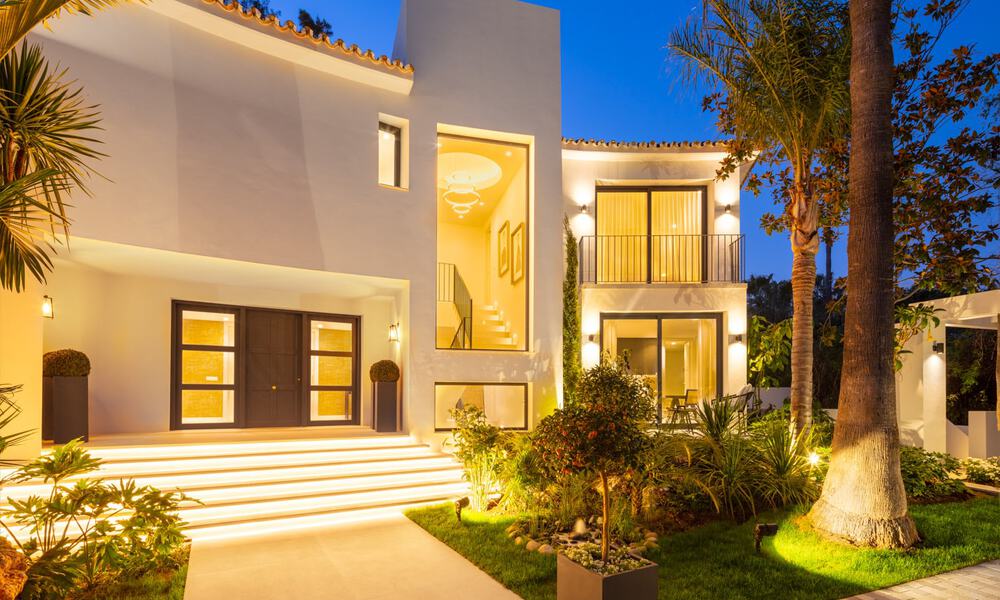 Villa en première ligne de golf élégamment rénovée au cœur de la Golf Valley à Nueva Andalucia, Marbella 30057