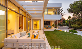Elégante villa de construction récente avec de belles vues sur la montagne de La Concha à vendrre à Nueva Andalucia - Marbella 30075 