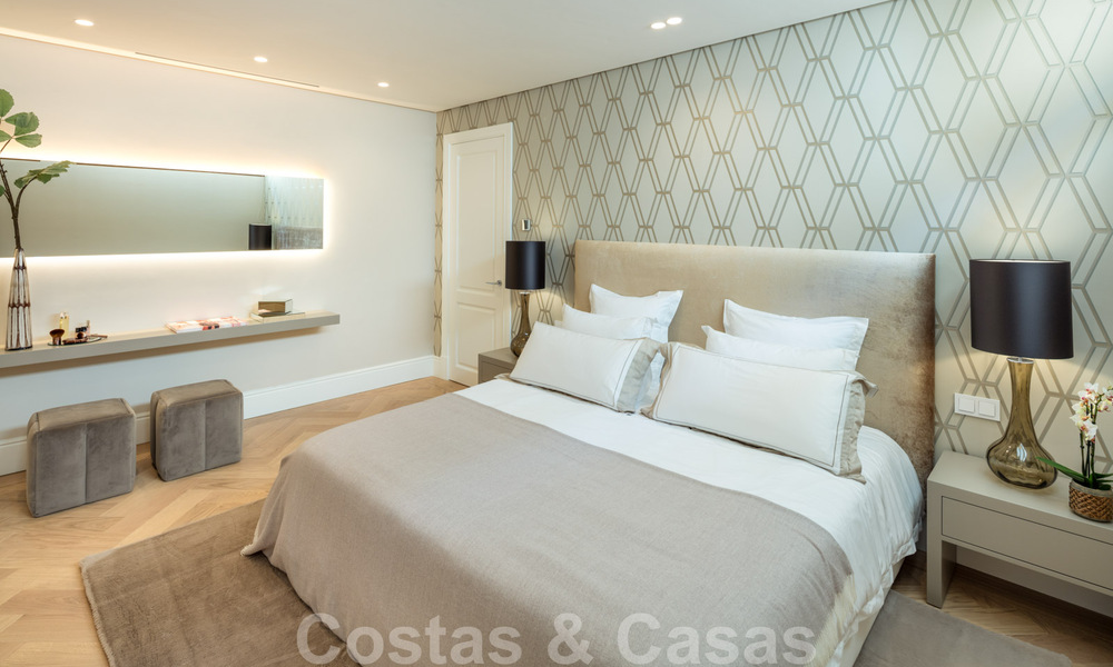 2 nouvelles villas de luxe élégantes et de grande qualité à vendre dans un style classique et provençal au-dessus du Golden Mile à Marbella 30461