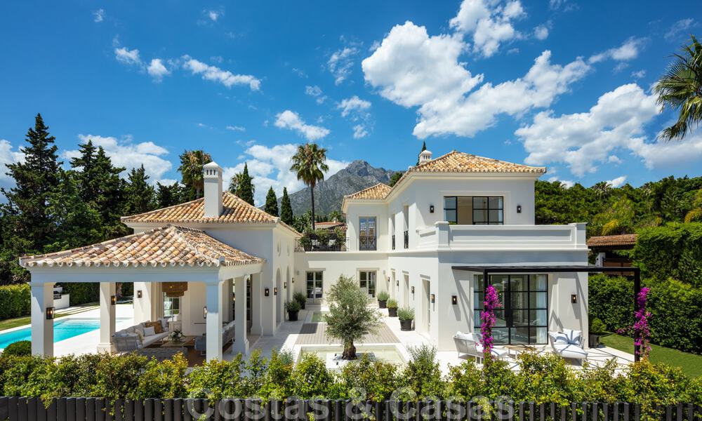 2 nouvelles villas de luxe élégantes et de grande qualité à vendre dans un style classique et provençal au-dessus du Golden Mile à Marbella 30477