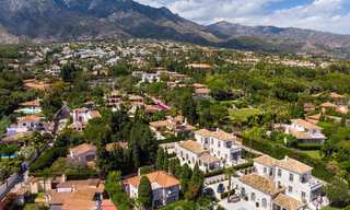 2 nouvelles villas de luxe élégantes et de grande qualité à vendre dans un style classique et provençal au-dessus du Golden Mile à Marbella 30481 