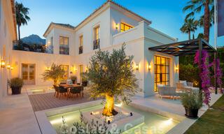 2 nouvelles villas de luxe élégantes et de grande qualité à vendre dans un style classique et provençal au-dessus du Golden Mile à Marbella 30488 