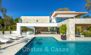 Villa neuve de style contemporain dans une résidence fermée avec vue panoramique sur la mer à vendre à Benahavis - Marbella 30674 