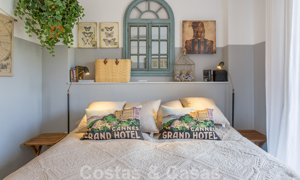 Appartement penthouse rénové à vendre avec vue sur la mer et à proximité de toutes les commodités à Nueva Andalucia et de Puerto Banus, Marbella 31189