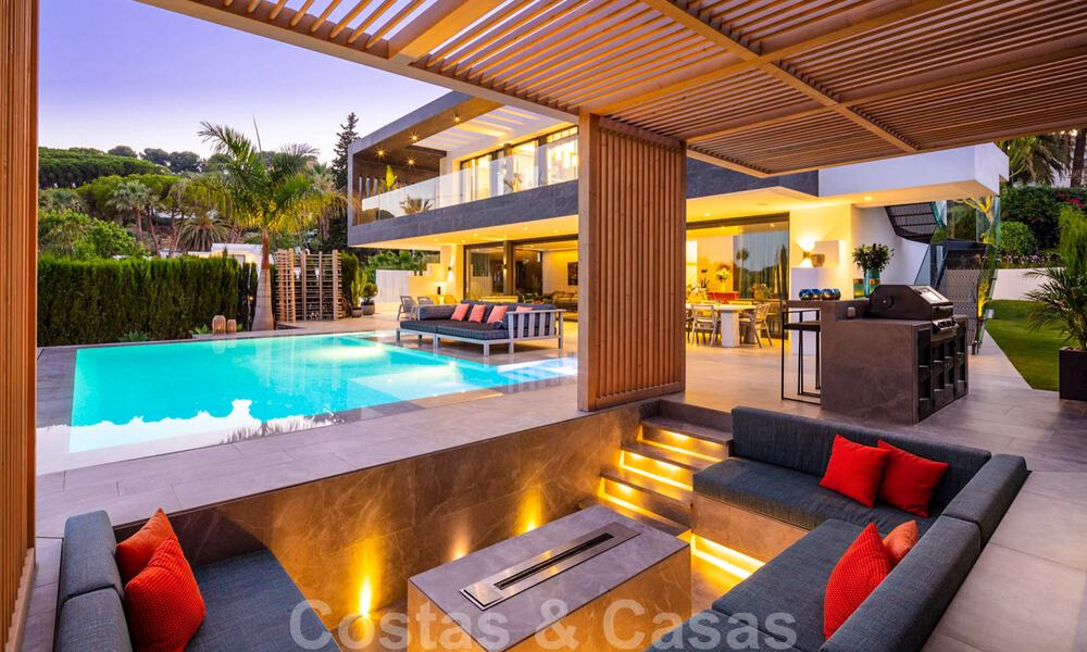 Villa de design moderne à vendre au cœur de Nueva Andalucia, Marbella 30819