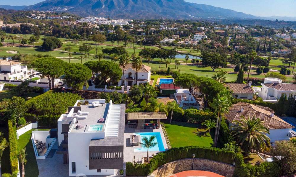 Villa de design moderne à vendre au cœur de Nueva Andalucia, Marbella 30822