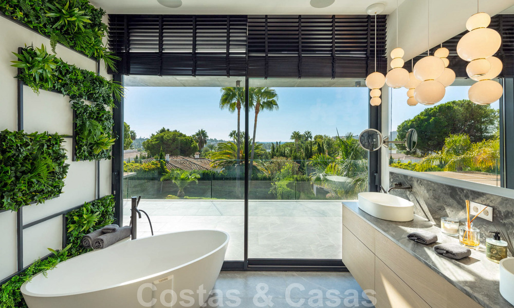 Villa de design moderne à vendre au cœur de Nueva Andalucia, Marbella 30823