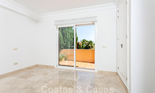 Maison jumelée à vendre dans une résidence fermée sur le Golden Mile à Marbella 30855 
