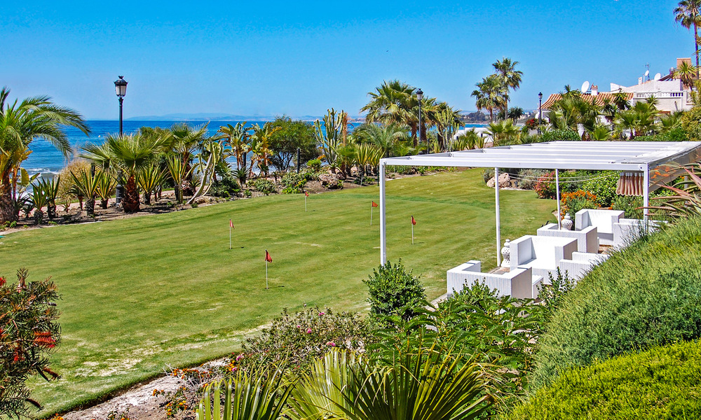 Appartement exclusif à vendre avec vue sur la mer dans un complexe de plage en première ligne sur le New Golden Mile, Marbella - Estepona 30943