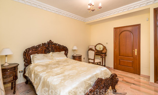 Villa de campagne classique de style méditerranéen à vendre sur le New Golden Mile, près de la plage et du centre d'Estepona 31426 