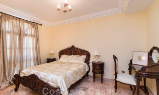 Villa de campagne classique de style méditerranéen à vendre sur le New Golden Mile, près de la plage et du centre d'Estepona 31427 