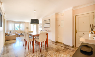 Spacieux appartement avec une grande terrasse à vendre dans un complexe sur le Golden Mile à Marbella 31344 