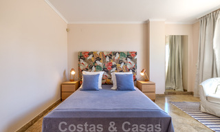 Spacieux appartement avec une grande terrasse à vendre dans un complexe sur le Golden Mile à Marbella 31350 
