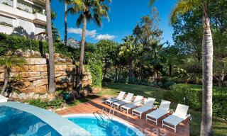 Spacieux appartement de luxe avec une grande terrasse dans une petite résidence sur le Golden Mile à vendre à Marbella 31452 