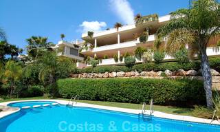Spacieux appartement de luxe avec une grande terrasse dans une petite résidence sur le Golden Mile à vendre à Marbella 31599 