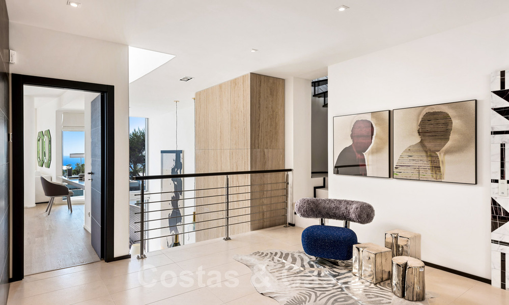 Une maison de conception moderne à vendre dans les collines de Marbella, au-dessus du Golden Mile à Sierra Blanca 31494