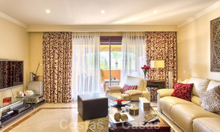 Appartement de luxe à vendre près de la plage dans un complexe prestigieux, juste à l'est du centre de Marbella 31639 