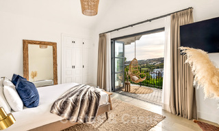 Villa de style scandinave magnifiquement rénovée, avec de belles vues sur la mer, à vendre à Benahavis - Marbella 31693 
