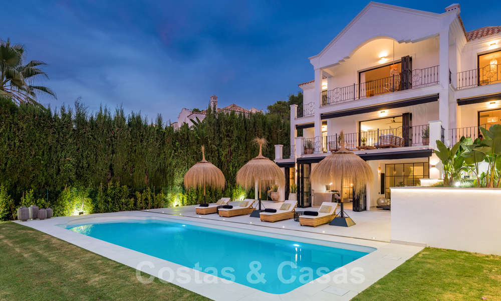 Villa de style scandinave magnifiquement rénovée, avec de belles vues sur la mer, à vendre à Benahavis - Marbella 31722