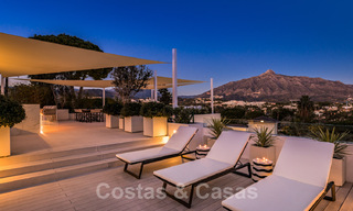 Villa de luxe rénovée dans un style contemporain à vendre, à proximité des commodités dans la vallée du golf de Nueva Andalucia, Marbella 31786 