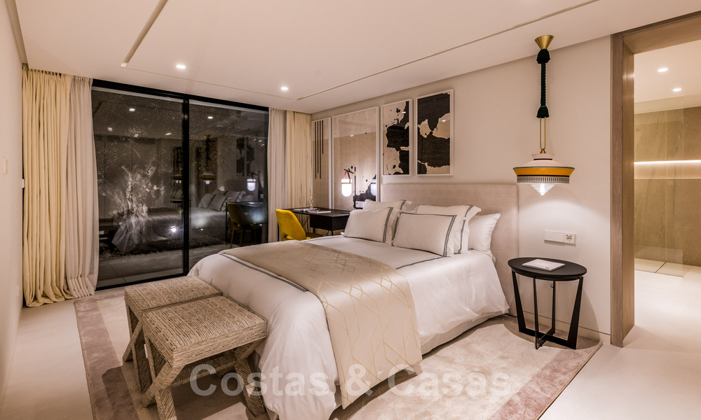 Villa de luxe rénovée dans un style contemporain à vendre, à proximité des commodités dans la vallée du golf de Nueva Andalucia, Marbella 31789