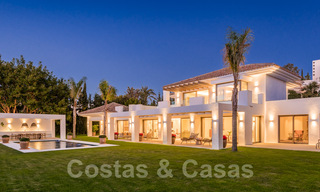 Villa luxueuse à vendre dans un style intemporel, à proximité des commodités et un terrain de golf sur le New Golden Mile entre Marbella et Estepona 31794 