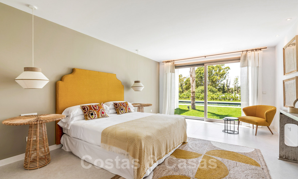 Villa luxueuse à vendre dans un style intemporel, à proximité des commodités et un terrain de golf sur le New Golden Mile entre Marbella et Estepona 31812