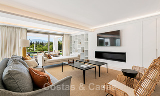 Villa luxueuse à vendre dans un style intemporel, à proximité des commodités et un terrain de golf sur le New Golden Mile entre Marbella et Estepona 31813 