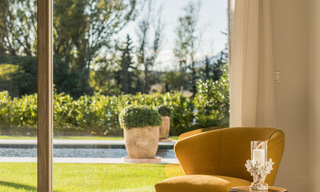 Villa luxueuse à vendre dans un style intemporel, à proximité des commodités et un terrain de golf sur le New Golden Mile entre Marbella et Estepona 31819 