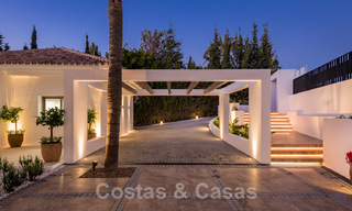 Villa luxueuse à vendre dans un style intemporel, à proximité des commodités et un terrain de golf sur le New Golden Mile entre Marbella et Estepona 31831 