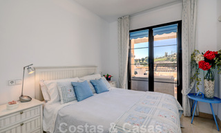 Appartement spacieux et bien entretenu avec vue sur le golf à vendre dans un complexe résidentiel très recherché à Benahavis - Marbella 32300 