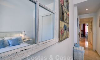 Appartement spacieux et bien entretenu avec vue sur le golf à vendre dans un complexe résidentiel très recherché à Benahavis - Marbella 32301 
