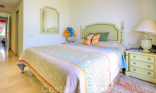 Appartement penthouse en première ligne de plage à vendre avec piscine privée sur le New Golden Mile, entre Marbella et Estepona 32191 