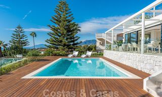 Elégante et spacieuse villa neuve, moderne à vendre avec vue panoramique sur la mer à Elviria, Marbella 32322 