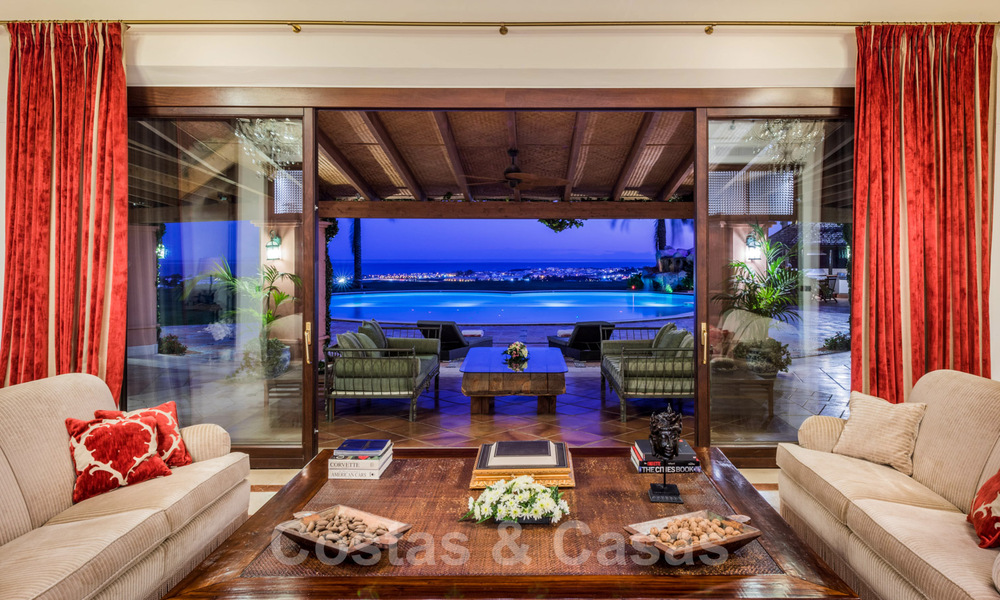 Elégante propriété de style méditerranéen avec vue sur la mer à vendre, Benahavis - Marbella 32339