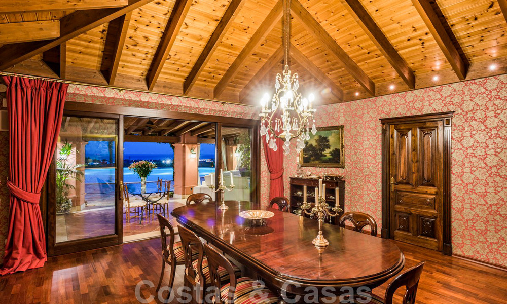 Elégante propriété de style méditerranéen avec vue sur la mer à vendre, Benahavis - Marbella 32348