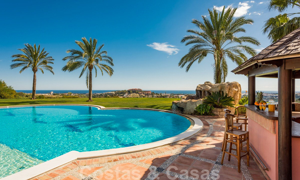 Elégante propriété de style méditerranéen avec vue sur la mer à vendre, Benahavis - Marbella 32353