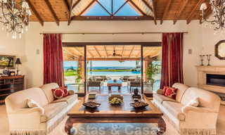 Elégante propriété de style méditerranéen avec vue sur la mer à vendre, Benahavis - Marbella 32354 