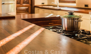 Elégante propriété de style méditerranéen avec vue sur la mer à vendre, Benahavis - Marbella 32374 