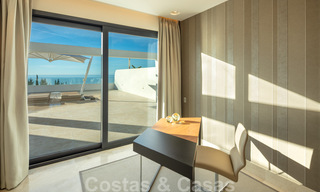 Appartement penthouse spacieux et moderne avec vue imprenable sur la mer à vendre à Sierra Blanca sur le Golden Mile, Marbella 32668 