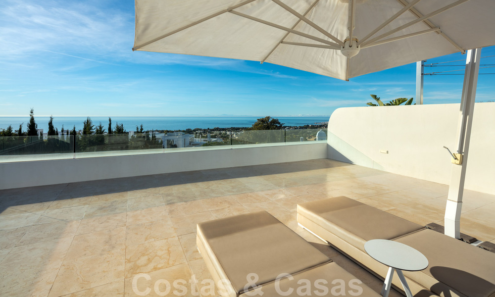 Appartement penthouse spacieux et moderne avec vue imprenable sur la mer à vendre à Sierra Blanca sur le Golden Mile, Marbella 32669