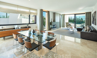 Appartement penthouse spacieux et moderne avec vue imprenable sur la mer à vendre à Sierra Blanca sur le Golden Mile, Marbella 32682 