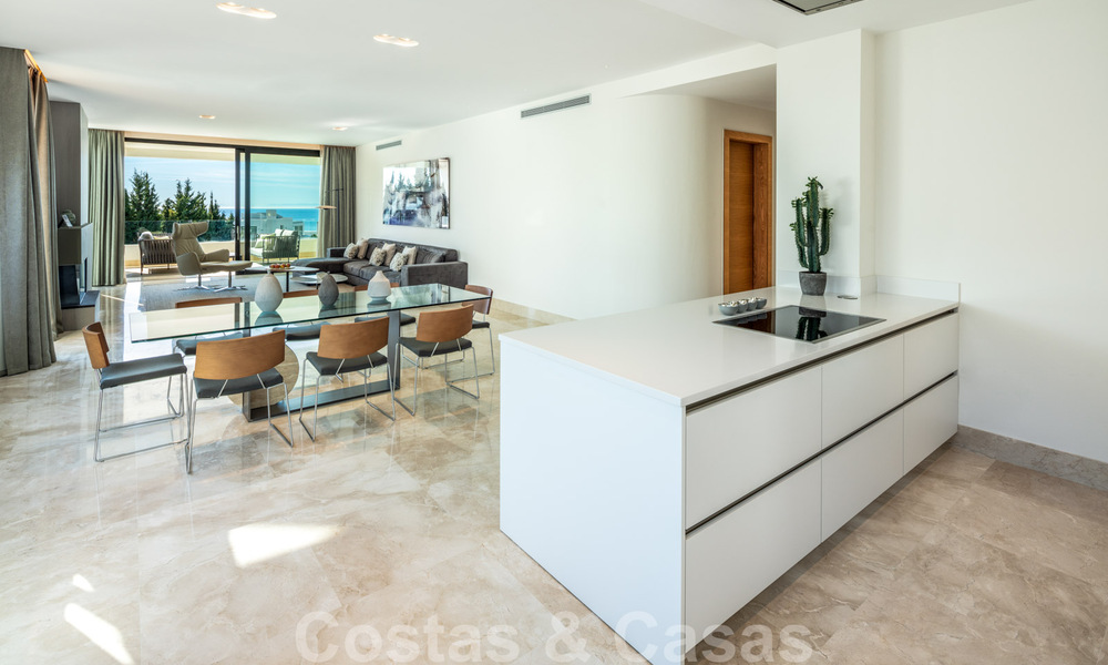 Appartement penthouse spacieux et moderne avec vue imprenable sur la mer à vendre à Sierra Blanca sur le Golden Mile, Marbella 32687
