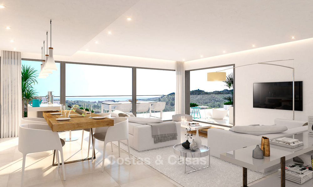 Superbe penthouse à vendre avec vue sur la mer et la nature sur le New Golden Mile, Marbella -Estepona 32565