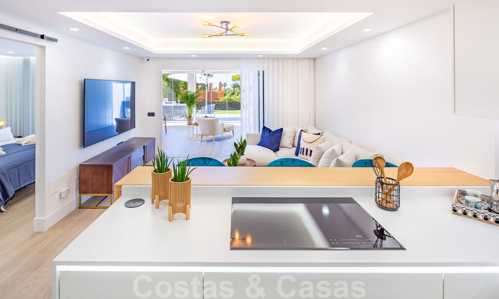 Superbe appartement de luxe contemporain rénové, orienté plein sud, à vendre à Nueva Andalucia, Marbella 32853