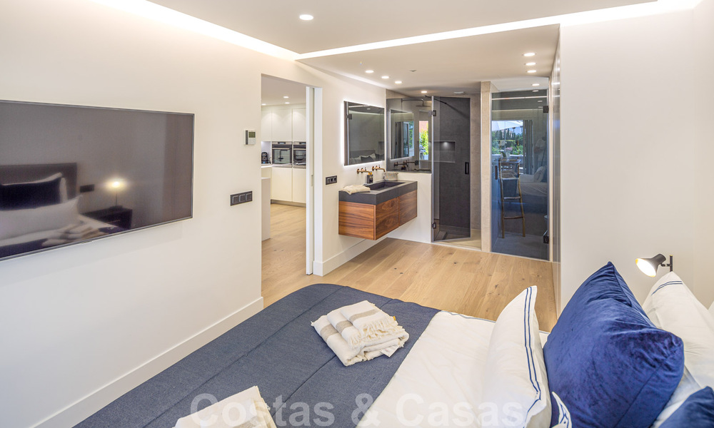 Superbe appartement de luxe contemporain rénové, orienté plein sud, à vendre à Nueva Andalucia, Marbella 32861