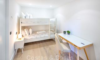 Superbe appartement de luxe contemporain rénové, orienté plein sud, à vendre à Nueva Andalucia, Marbella 32883 