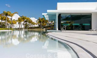 Prêt à emménager ! Penthouse moderne avec 3 chambres à coucher à vendre dans une station balnéaire de luxe à Marbella - Estepona 33400 